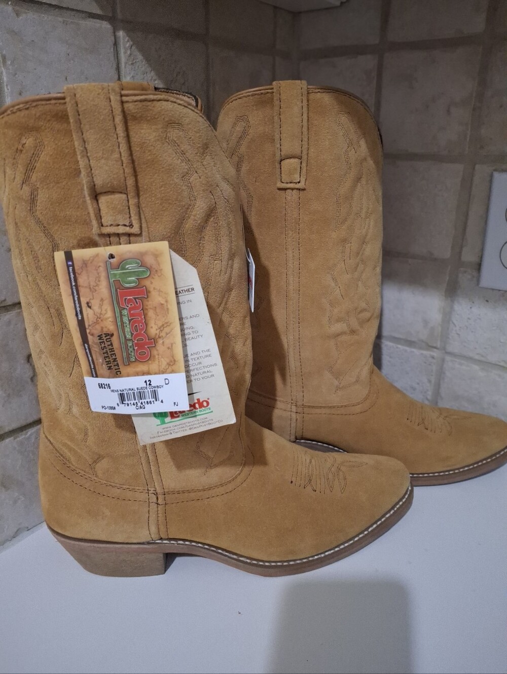 Laredo Mens Size 12D Tan Suede Leather Cowboy Boots